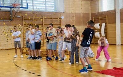 Školski dokumentarac 4.b – Priredba za pamćenje! 