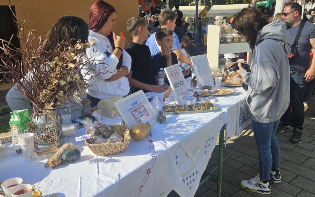 Učenička Zadruga Čičko i mladi predstavnici naše škole na 24. Gastru Turopolja
