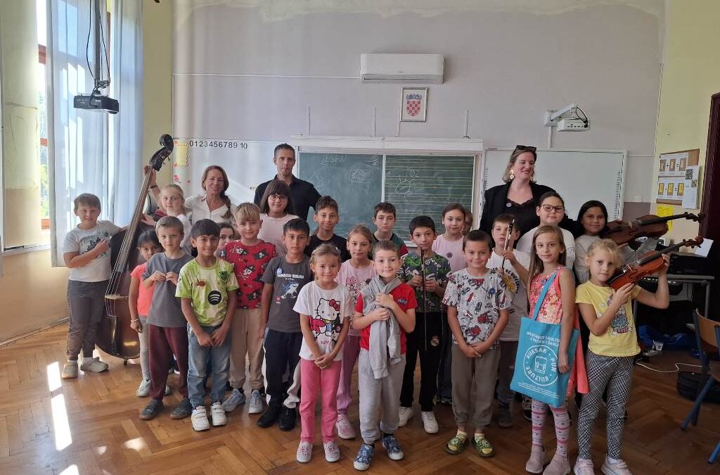 Glazbena radionica u sklopu projekta „Ruksak pun kulture“ u PŠ Veleševec
